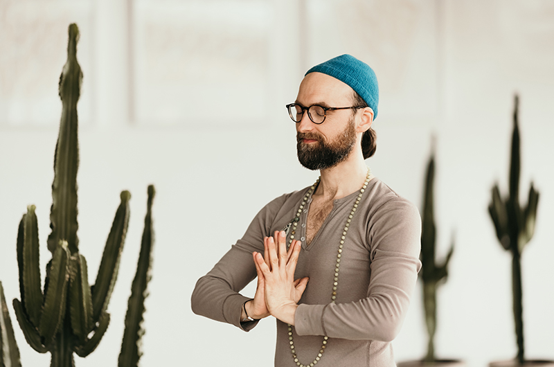 Frühlingsanfang: Yoga Challenge mit 108 Sonnengrüßen