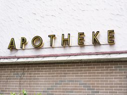 Bund-verkauft-Cannabis-Apotheke